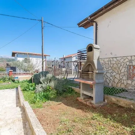 Hajder Apartment Posedarje